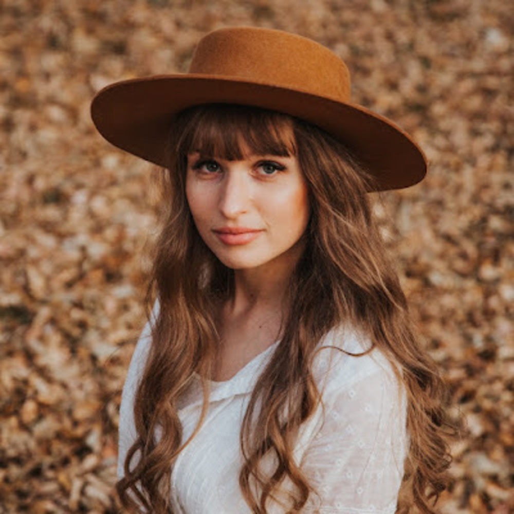 Meet your Posher, Haelie